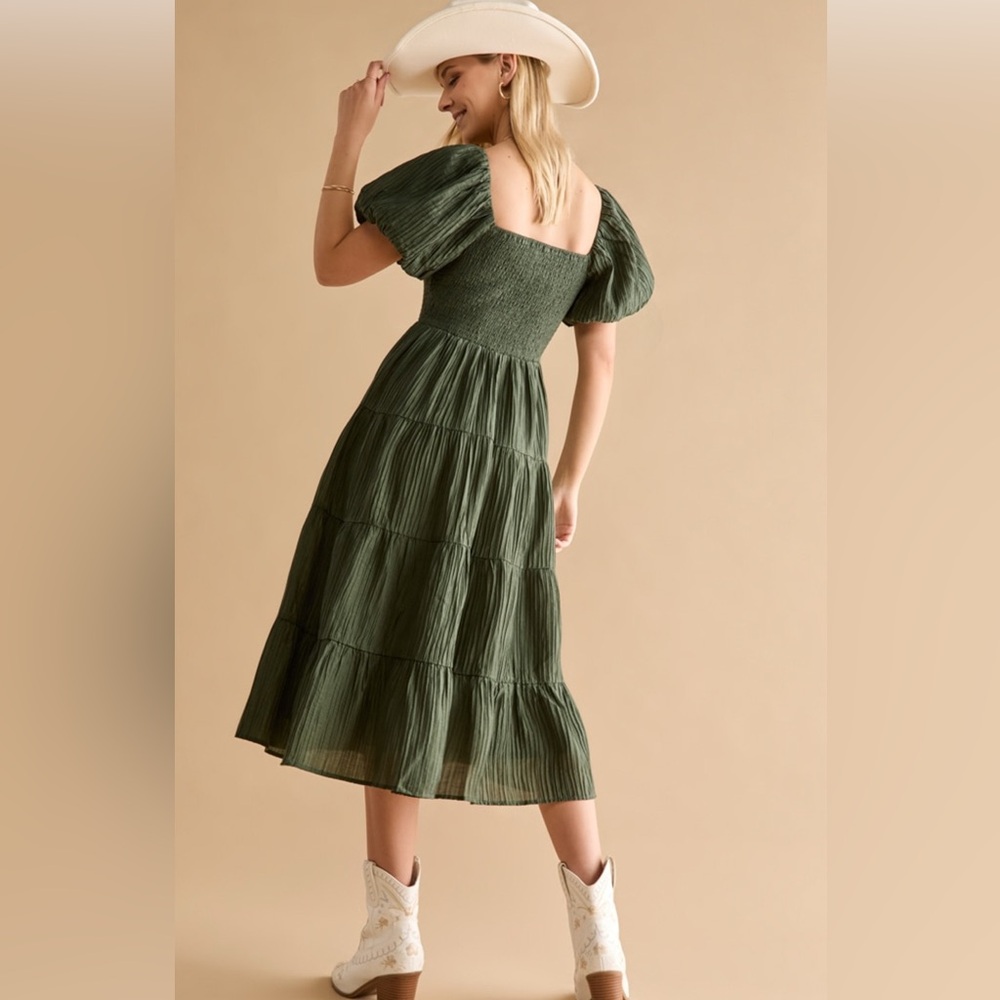Francesca's Collections Forest Green Midi Dress - Picture 2 of 6